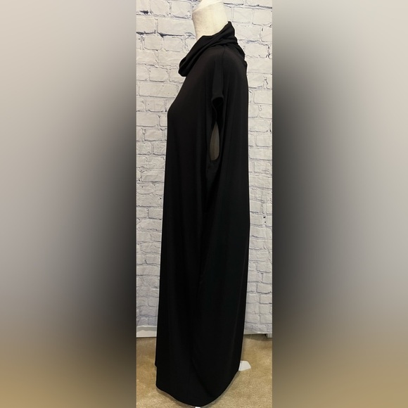 Roman’s black cowl neck sleeveless maxi dress size 14/16 - Picture 3 of 7